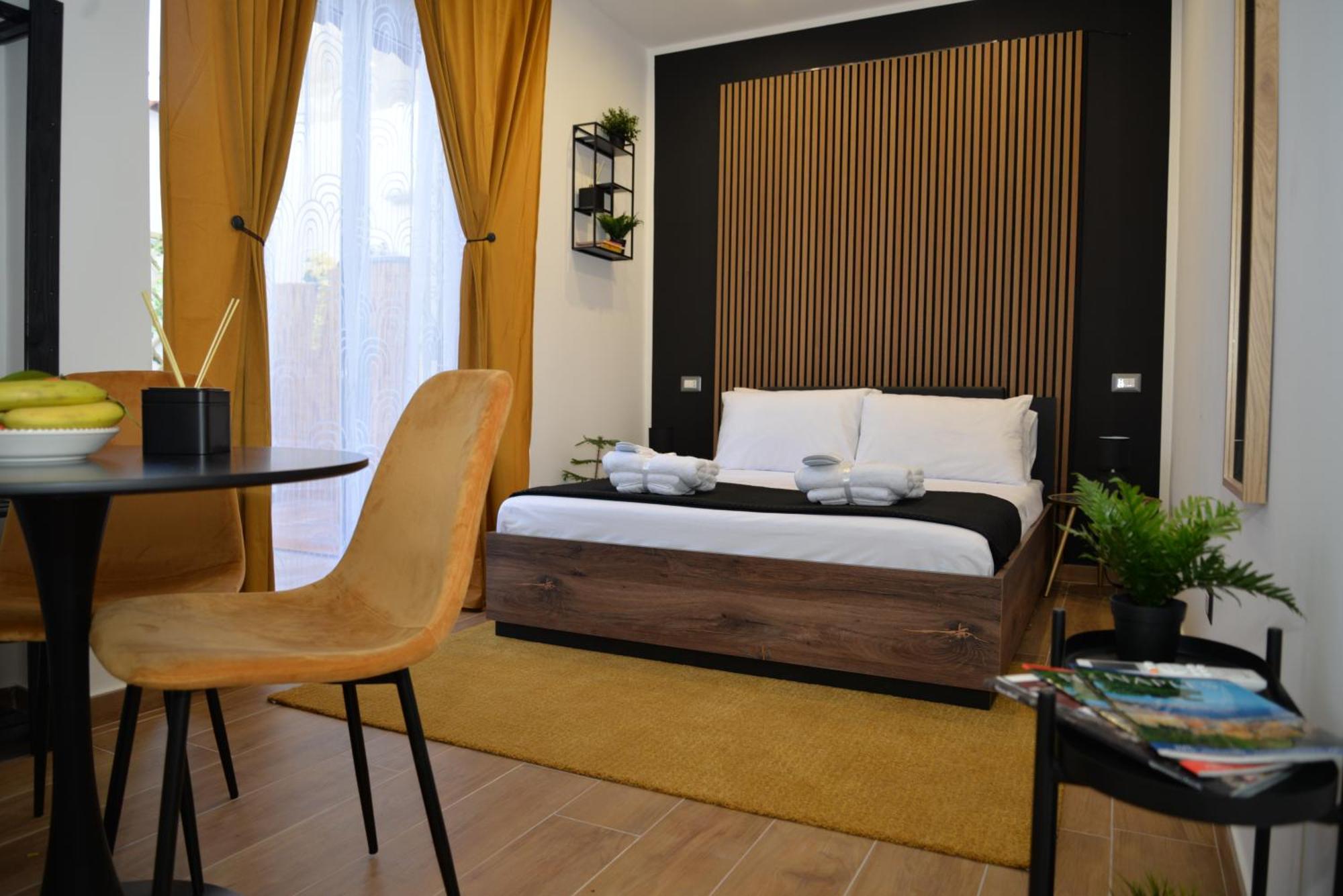Blackwoody Contemporary Rooms - Napoli Centro Storico Nápoles Exterior foto