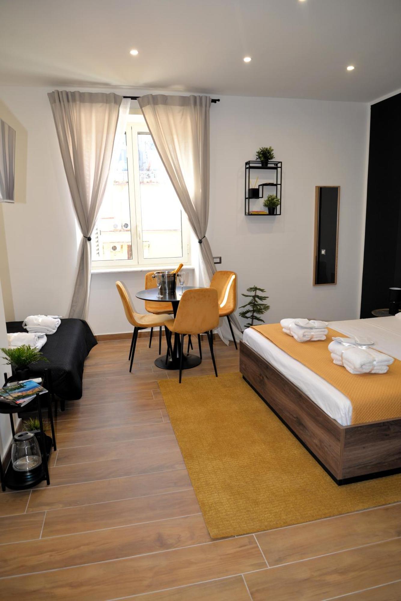 Blackwoody Contemporary Rooms - Napoli Centro Storico Nápoles Exterior foto